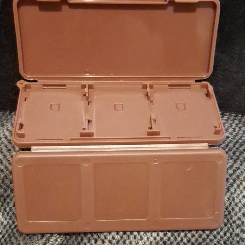 Nintendo card holder - nintendo,