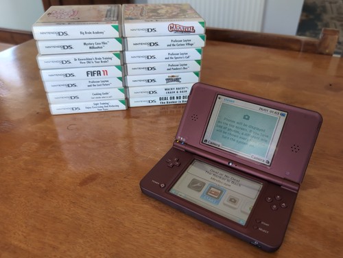 Nintendo dsi burgundy - nintendo, ds