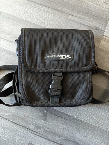 Official nintendo carrying - official, ds